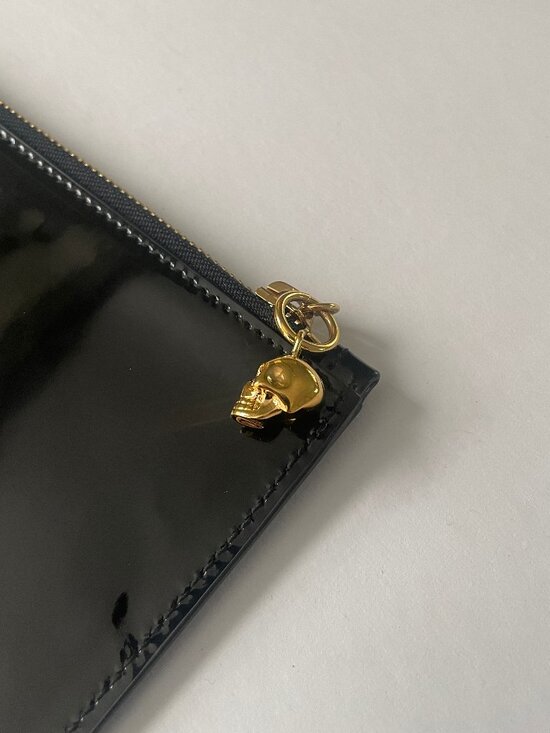 Alexander McQueen Handbags - Alexander McQueen Black Patent Leather Skull Charm Large Pouch 420860 DP00G 1000